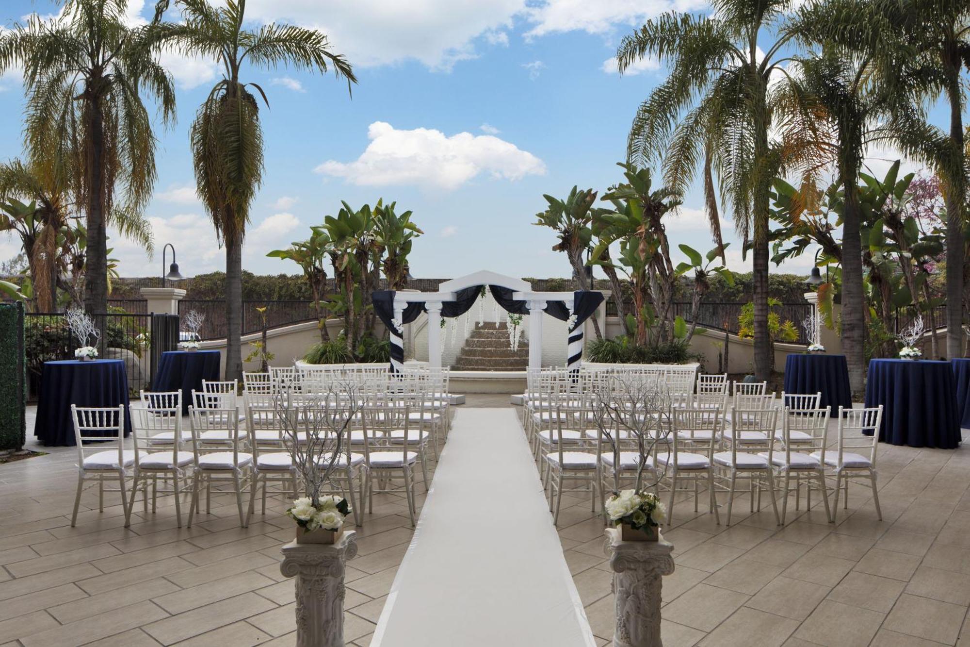 Four Points By Sheraton Anaheim Bagian luar foto